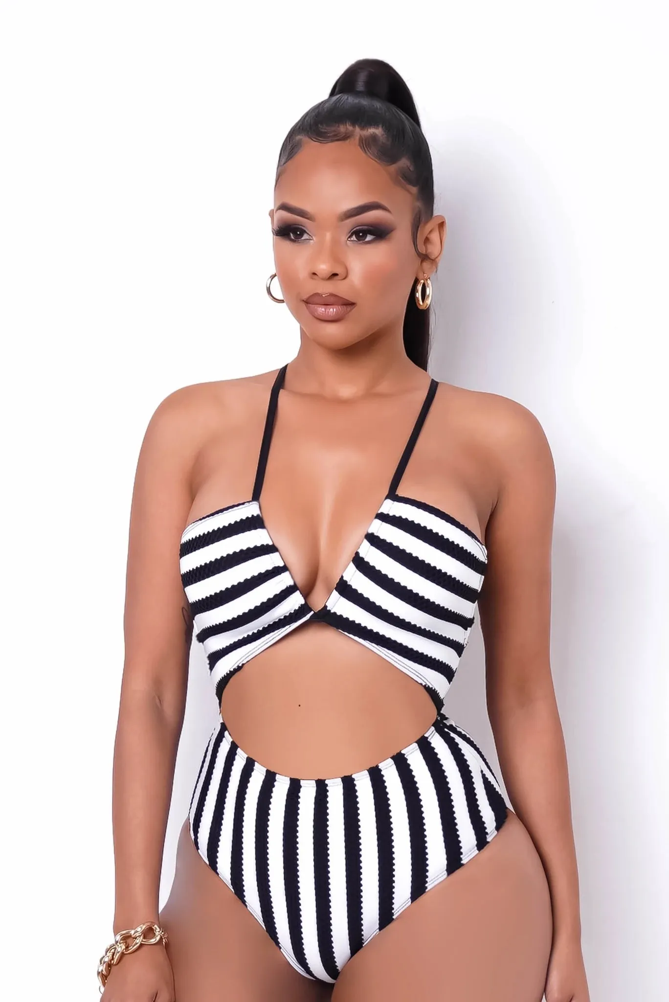 BEACH BABE SWIMSUIT
