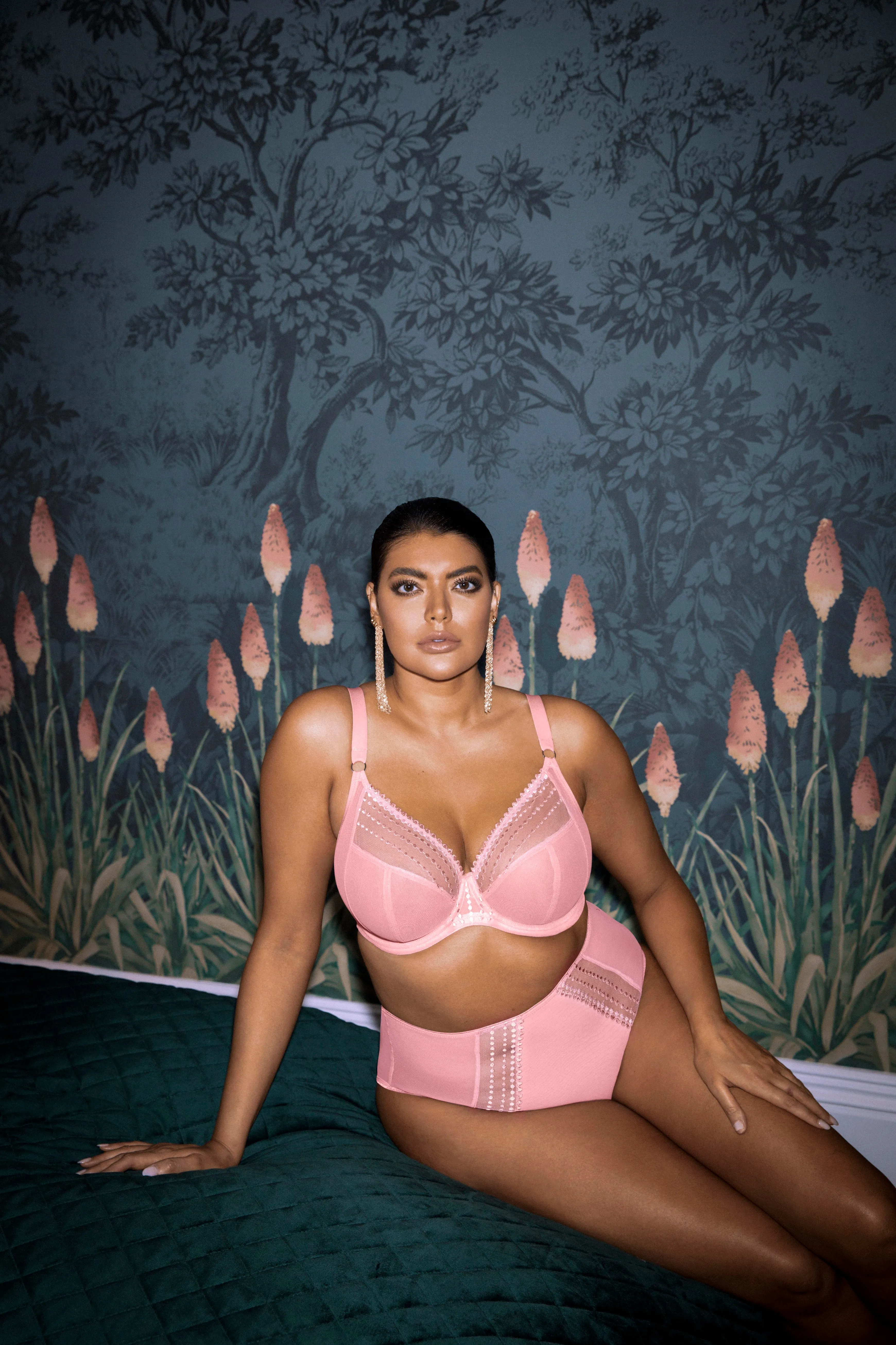 Elomi Matilda Plunge Bra | ROSE