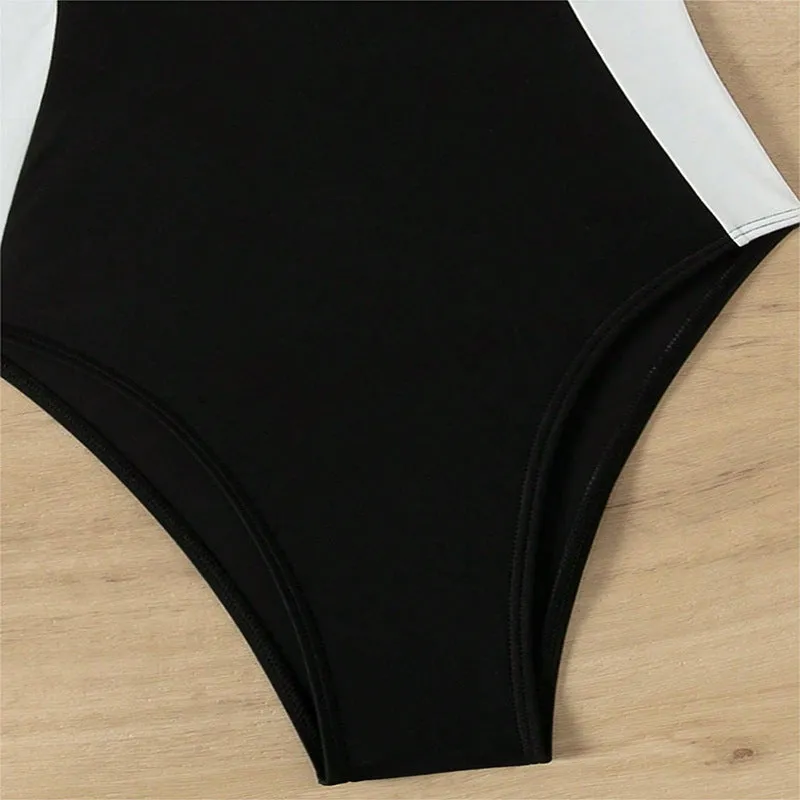 Monochrome Spliced Halterneck One-Piece Swimsuit
