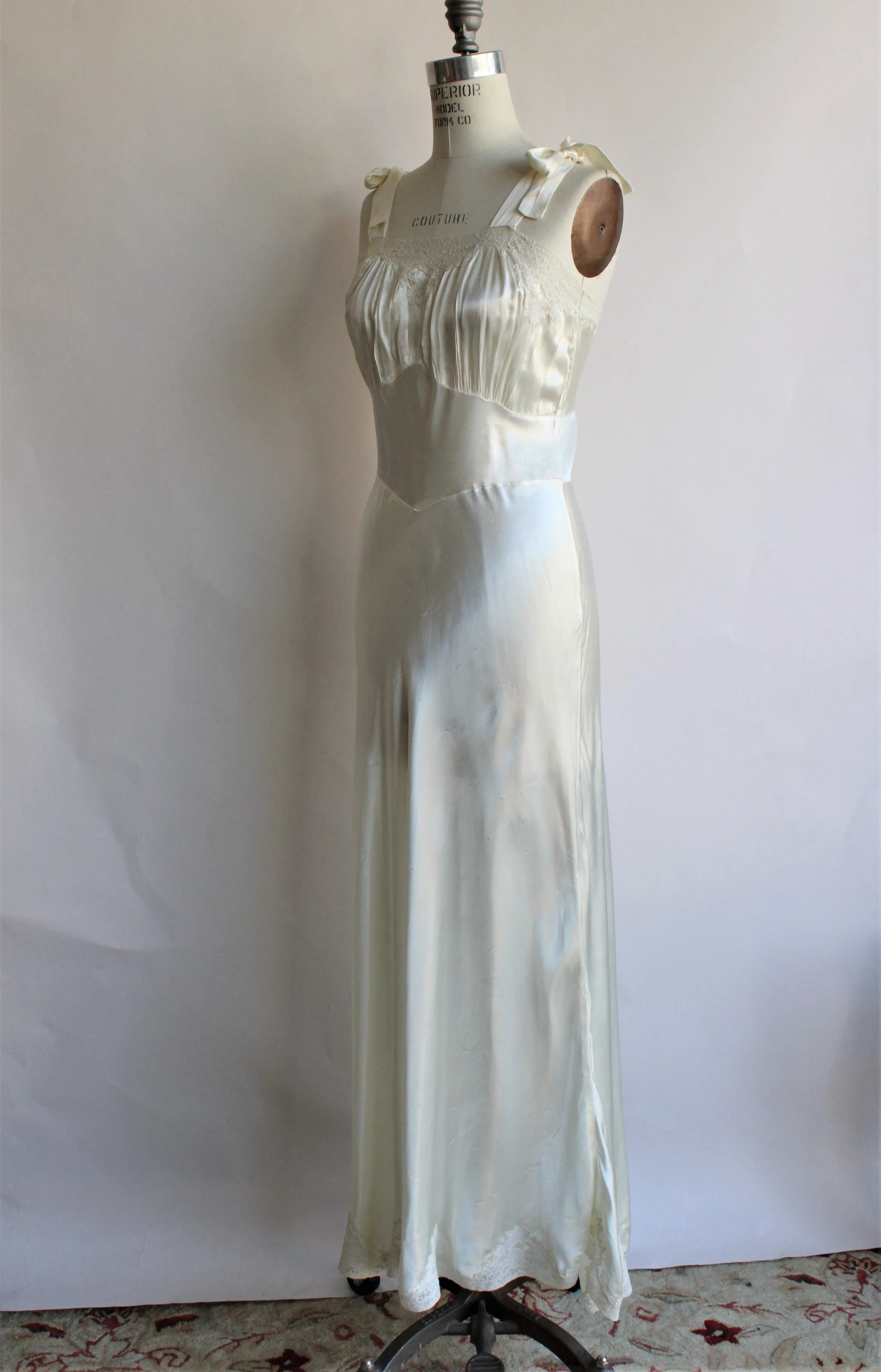 Vintage 1930s Ivory Satin Nightgown by Maison Berten
