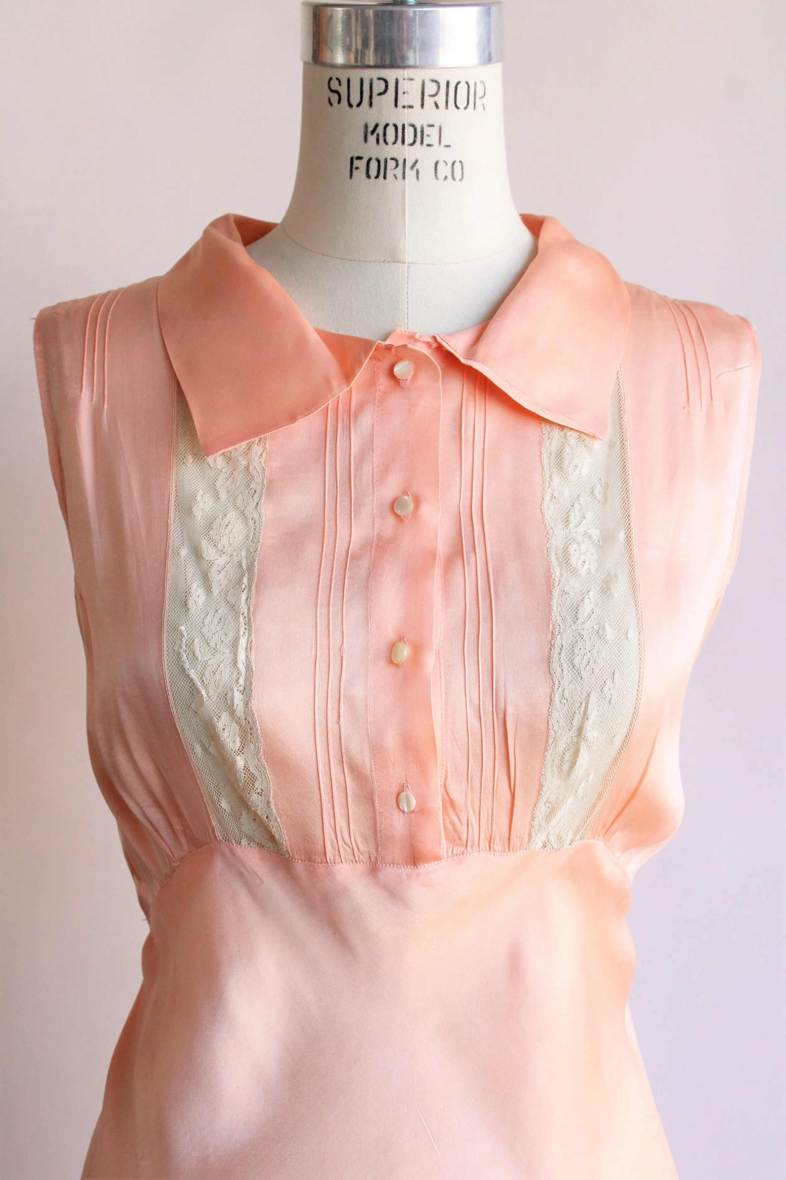 Vintage 1940s Peach Silk Satin Lorelle Nightgown