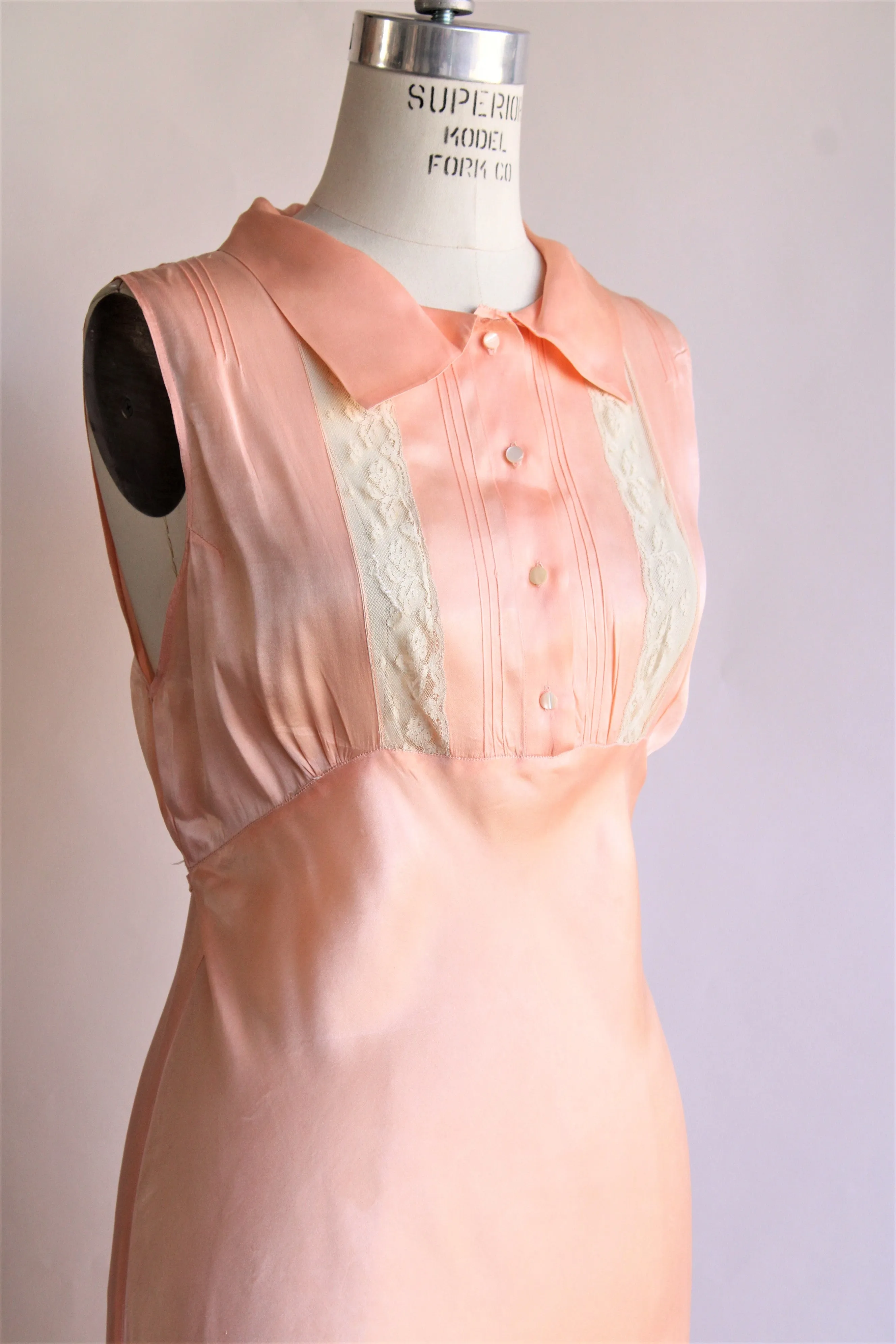 Vintage 1940s Peach Silk Satin Lorelle Nightgown